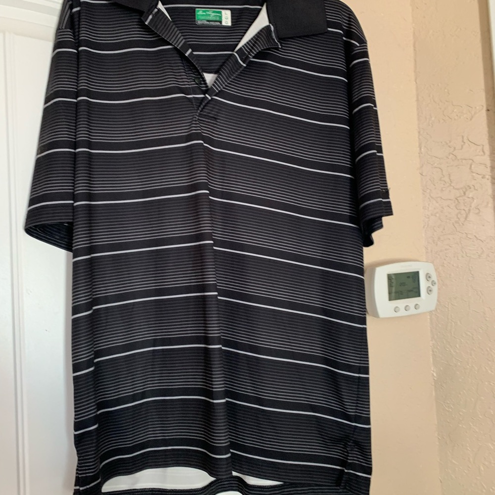 Men’s size large black and grey short sleeve polo